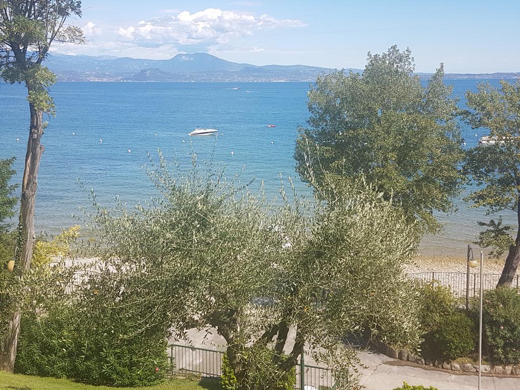 Casa Di Ludovica Leilighet Manerba del Garda Eksteriør bilde